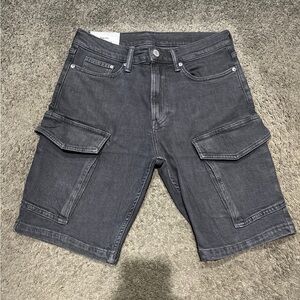 H&M Men's Gray Cargo Shorts